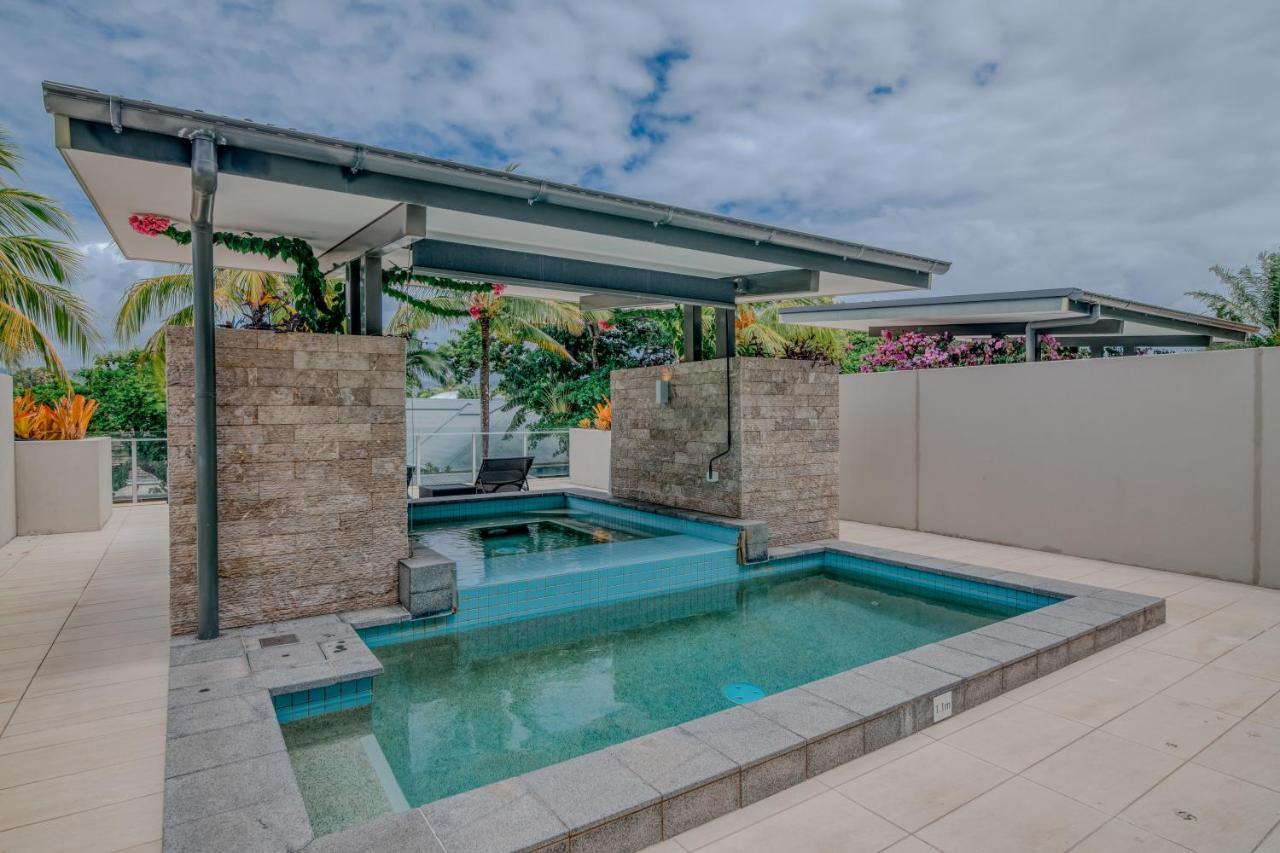 Aparthotel Coconut Grove à Port Douglas Extérieur photo