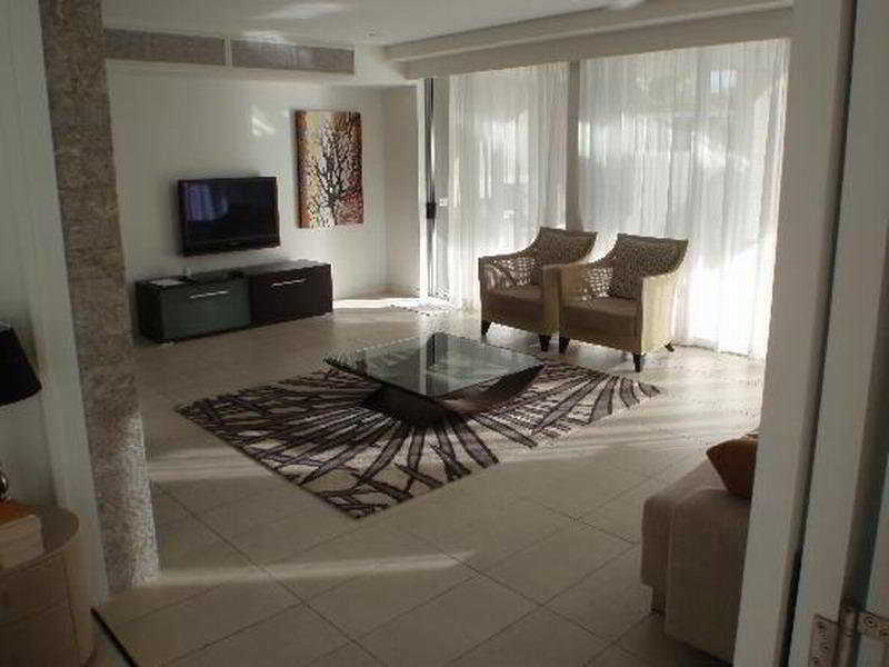 Aparthotel Coconut Grove à Port Douglas Extérieur photo